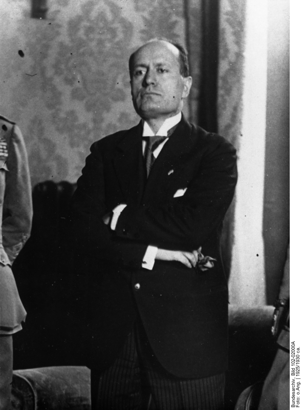 Benito Mussolini, Porträt um 1927